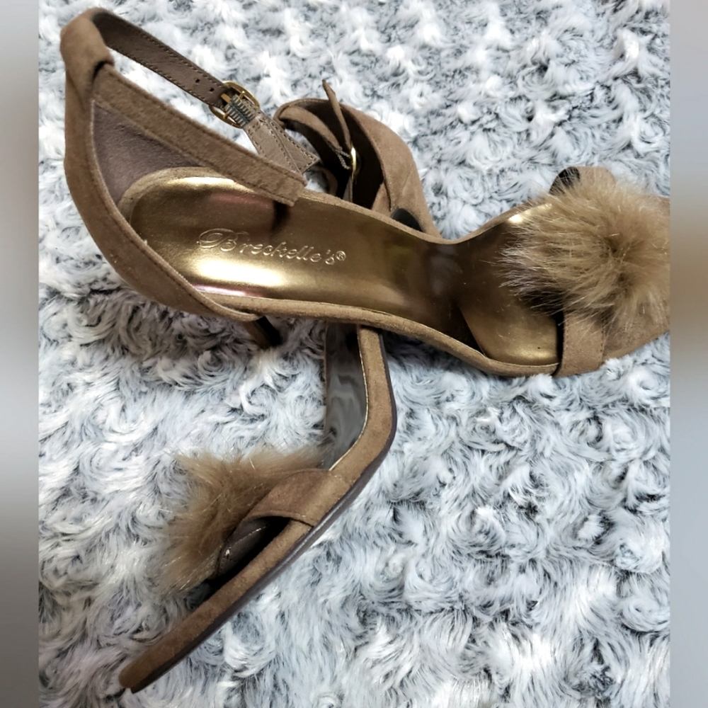 Olive Brickell heels Size 11